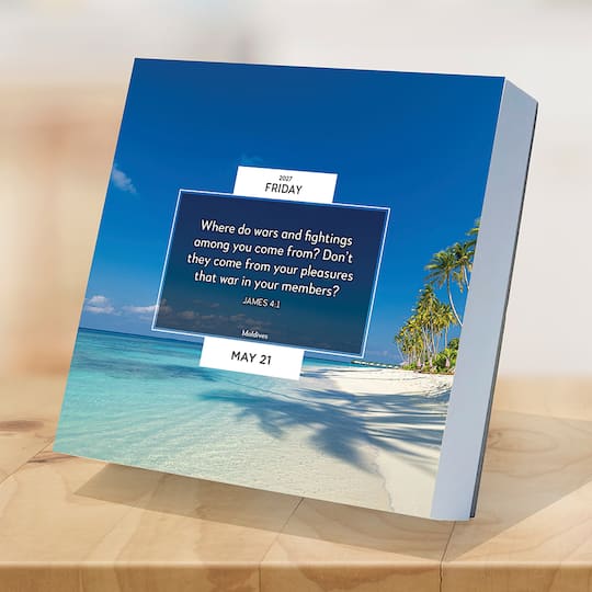 2027 Daily Verse Daily Desktop Calendar